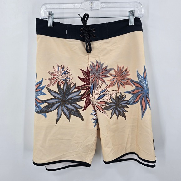 Quiksilver Other - Quiksilver Highline Mens Board Shorts Floral 4-Way Stretch Cream Black Size 40